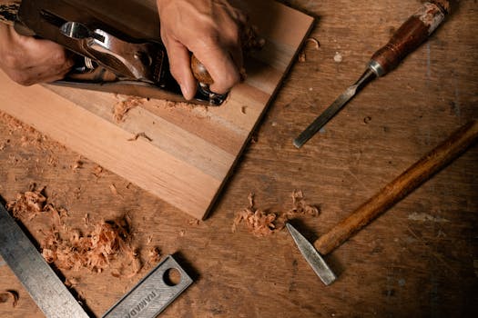 Beginner's Guide: 10 Must-Have Woodworking Tools to Start Crafting